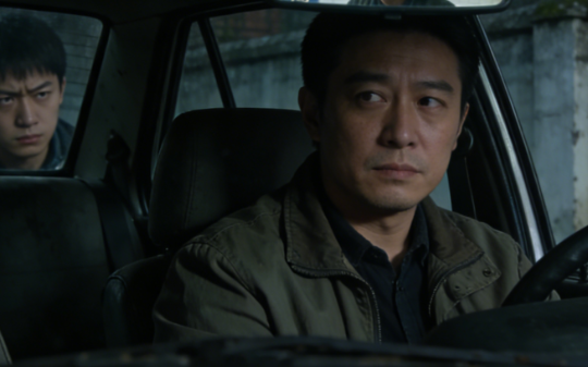 镇长专职司机沉默6年，开会时被市委书记当众鞠躬，“胡闹，这种国宝级人才你们让他当司机…”