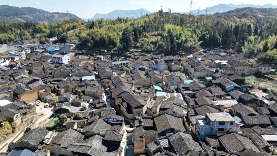 鲤鱼溪穿村而过，金造桥跨瀑而建，闽北千年古村漈头值得你停留！