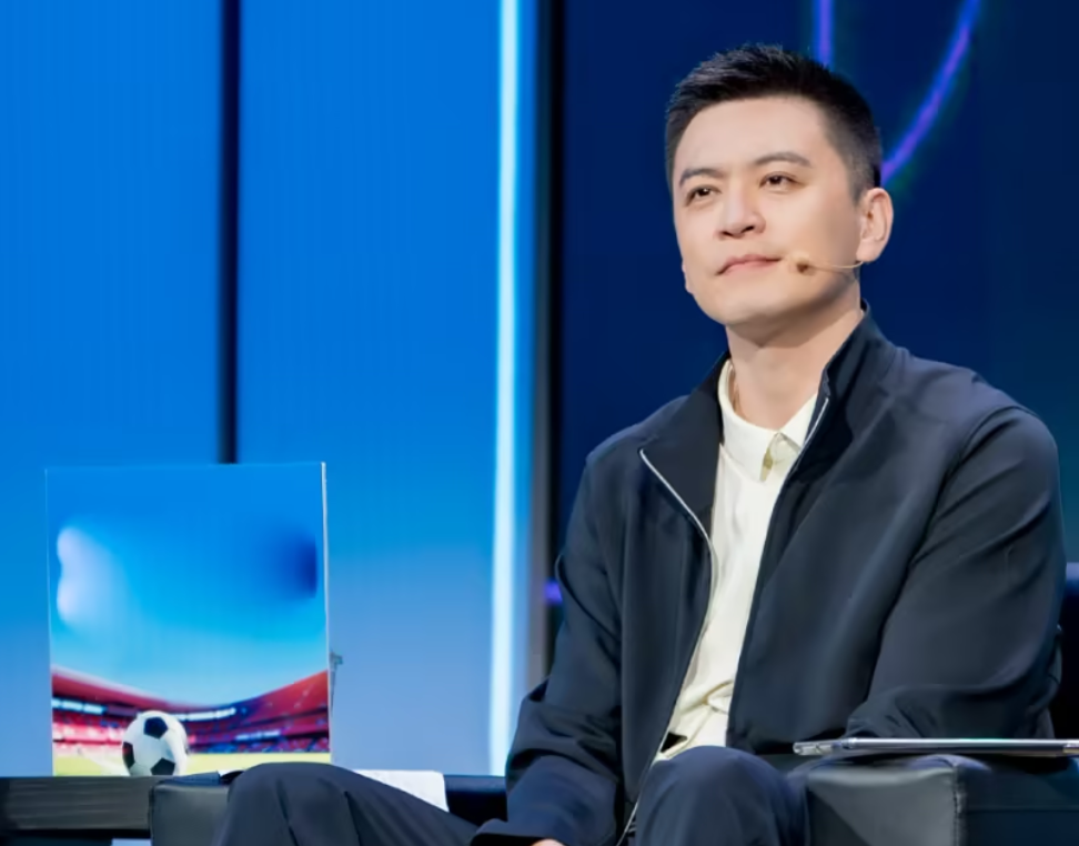 杨鸣直言：教练岗位高危，球员联手演几场就得下课