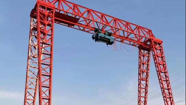 门机除锈防腐竣工 设备抗腐耐用