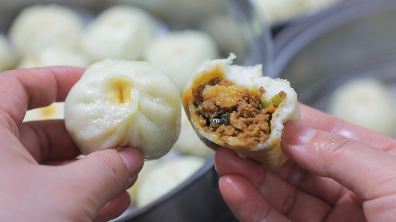 韭菜酱肉包子这样做不柴不腻！个个油润透皮，蓬松暄软酱香美味！
