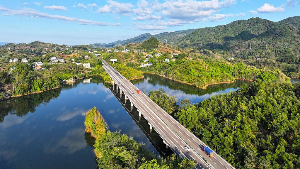 不再绕弯，恩施至铜仁高速公路新通道来了！路线全长143公里