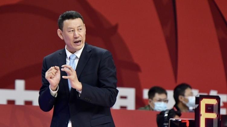 唏嘘！李楠因打假球被禁赛3年正式解禁，今晚将回归教练席辅佐许利民