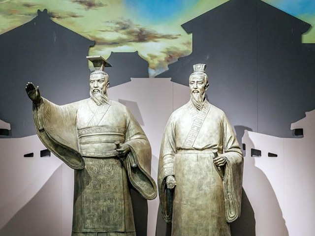 齐国宰相管仲如何不费一兵一卒，灭掉鲁国？

鲁国在齐国的西南方向，一直是齐国的肘