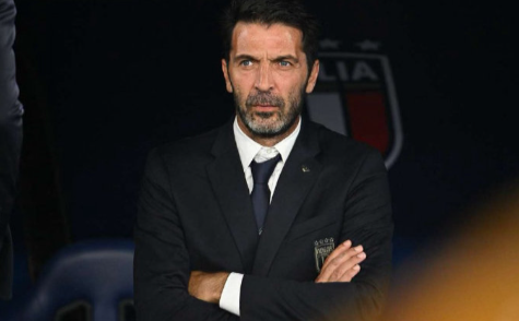 意大利国家队领队布冯宣布辞职：

“我被要求放慢脚步，让大家好好思考。现在主席格