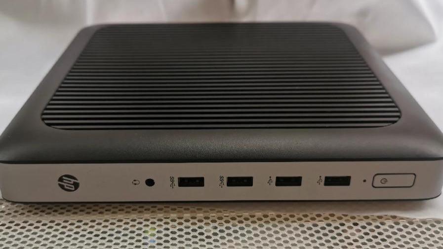 惠普飞牛圣体带32G+128G固态，支持DDR4内存，180元太值了