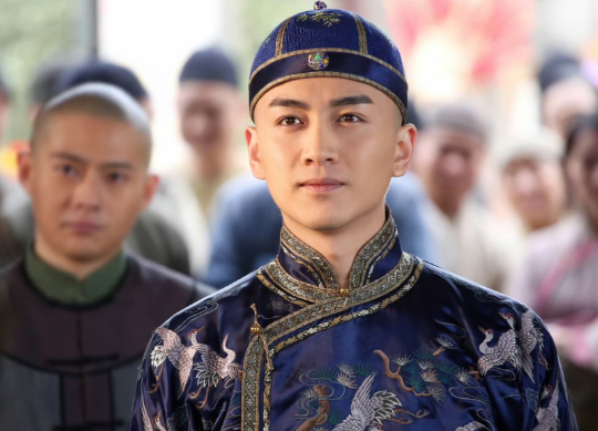 陈晓好像真的是大奖遗珠吧

他主演作品提名三大奖很多的：那年花开月正圆、梦华录、
