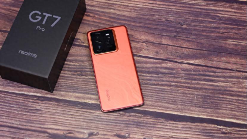 三个月长体验，性价比最高的骁龙8至尊版？真我GT7 Pro深度评测