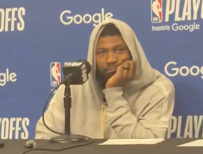 NBA季后赛，火箭99-93战胜湖人，火箭系列赛大比分追至2-3落后湖人。
赛后