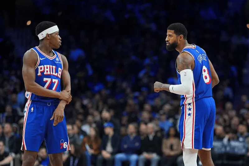 这才是强队底蕴，今天76人VS公牛的比赛太子乔治几个人效率不好，还是一样领先20