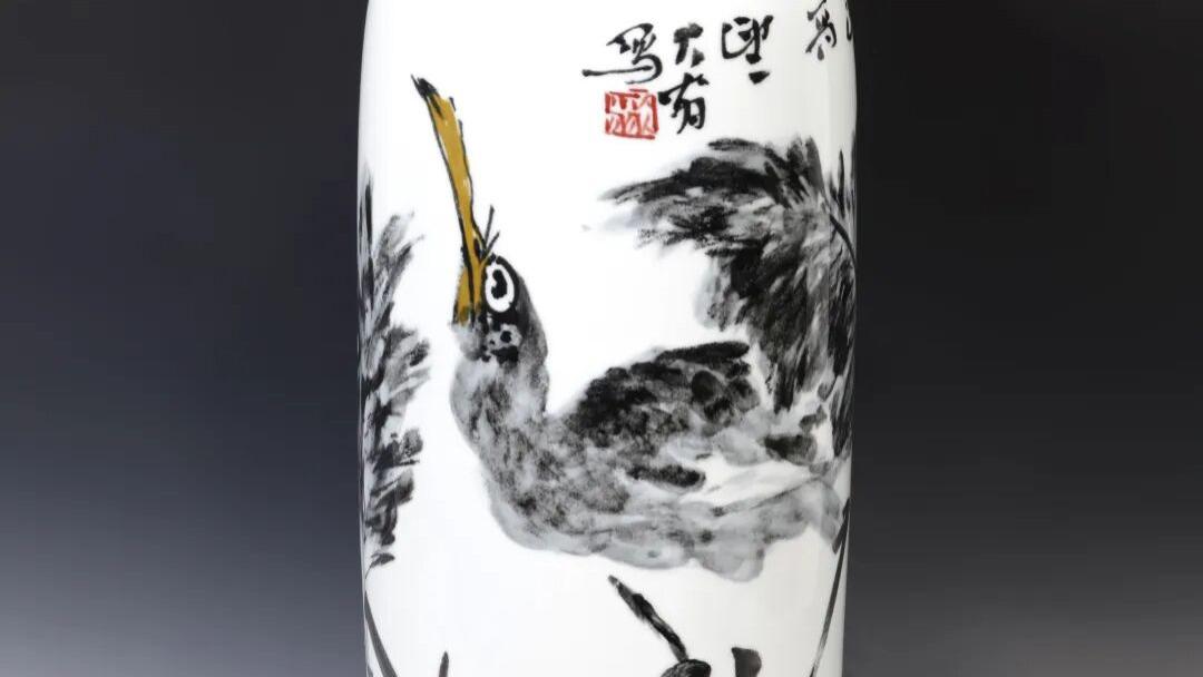 齐白石画虾，徐悲鸿画马，李苦禅画鹰，黄胄画驴，大翁画八哥。