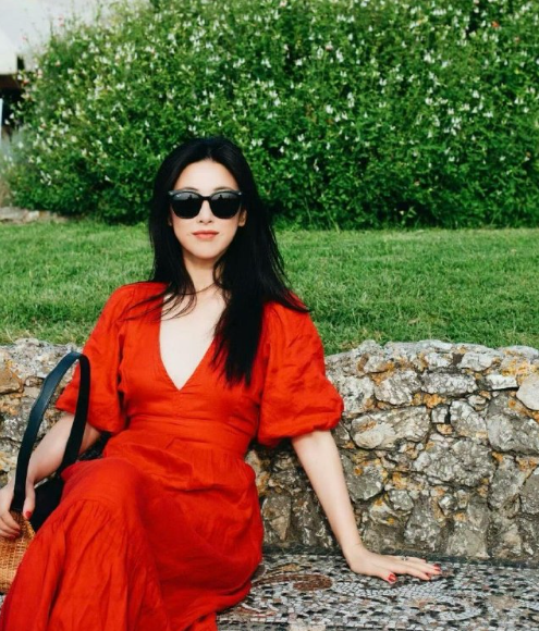 朱珠的美太有东方特色啦，骨相利落皮相柔和