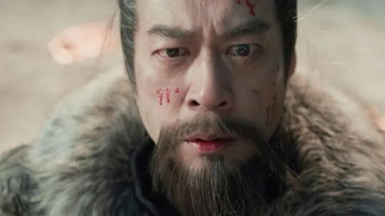 3分钟封神！谭凯客串《逐玉》反派，不怒自威太绝了