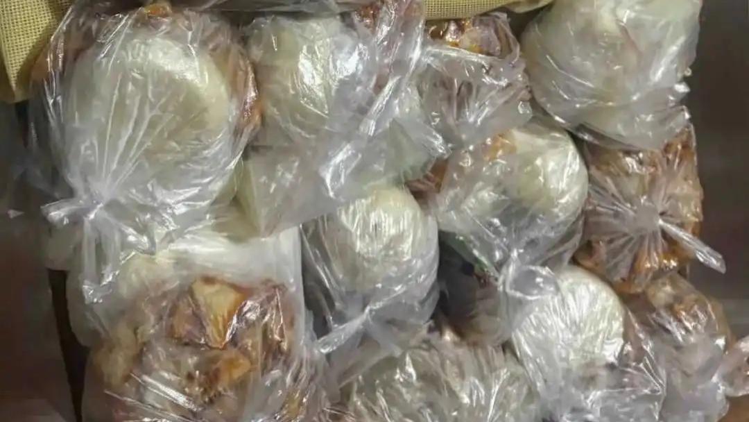 走读生该不该当“野生外卖员”