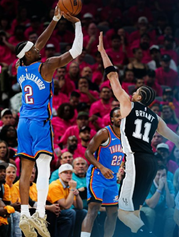 5月27日 NBA西决G5

雷霆 VS 马刺 08:30

本场方向：
🔥 