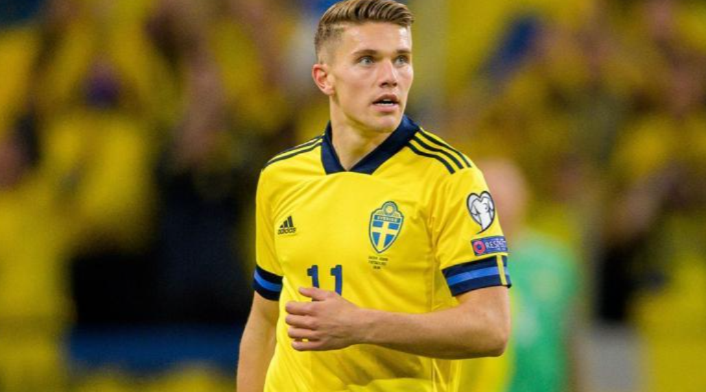 瑞典虽然世界杯预选赛直接缴械投降，可到了淘汰赛，球队变成了原来那个瑞典，客场击败