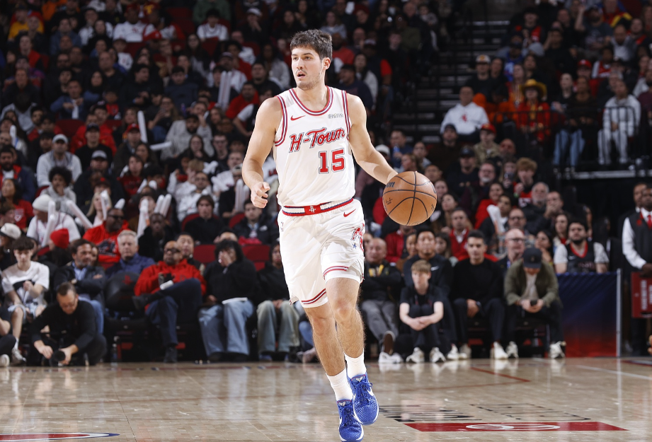 谢泼德已经成为联盟前十的射手了

谢泼德今年的进步太大了，作为替补，第二年就成为