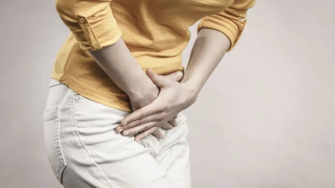 憋尿不止伤肾，竟还会悄悄损伤大脑！