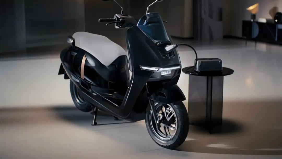 抵御雅迪台铃等中国品牌，续航达120+公里！本田发布全新电动踏板！