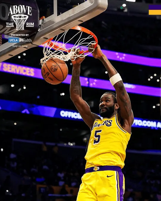 NBA常规赛湖人以87-123不敌雷霆

JJ-雷迪克谈及德安德烈-艾顿：“我们