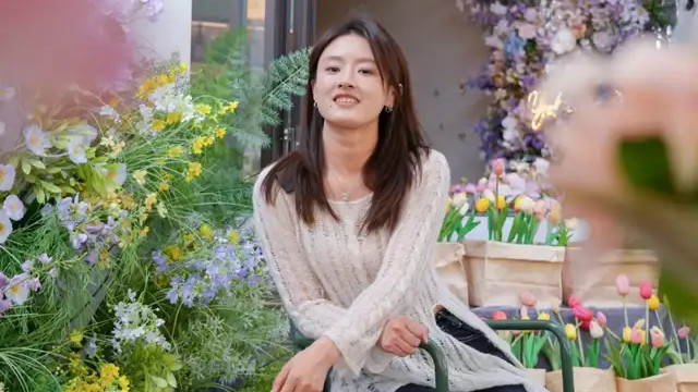 在银川，北塔湖的这家店，这个季节真美！