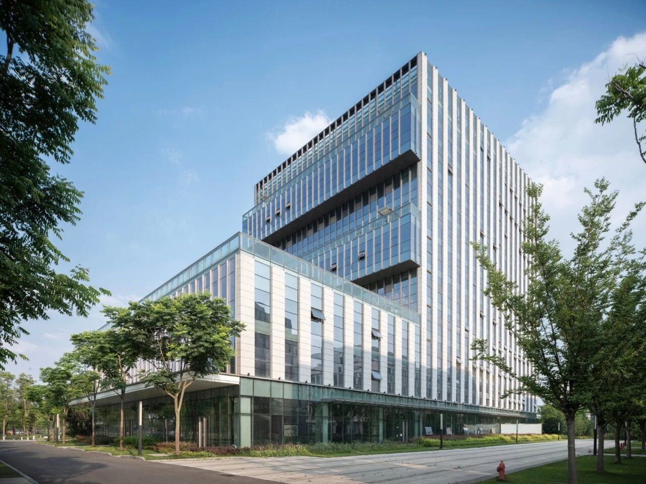 硬核科技创新成果不断 成都高新区企业产品填补国内技术空白