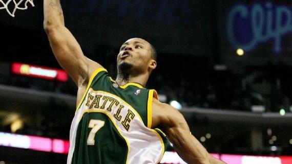 19年前的一笔交易，至今仍影响着雷霆队和他们的争冠希望