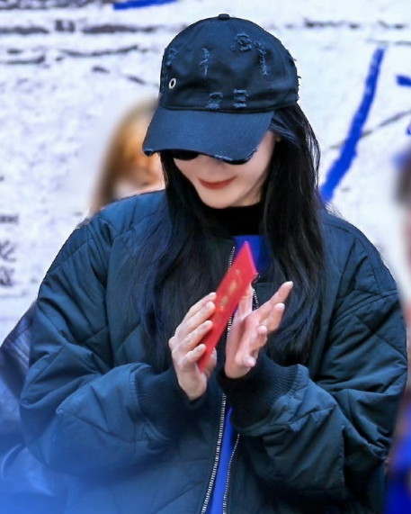 遇见你之后，我的心突然成了冰糖葫芦串上的山楂