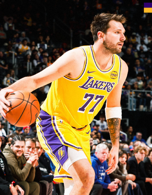 什么三核，我看是单核

首先关键时刻球队老大出手多少次都没问题，强投盯人投也没事