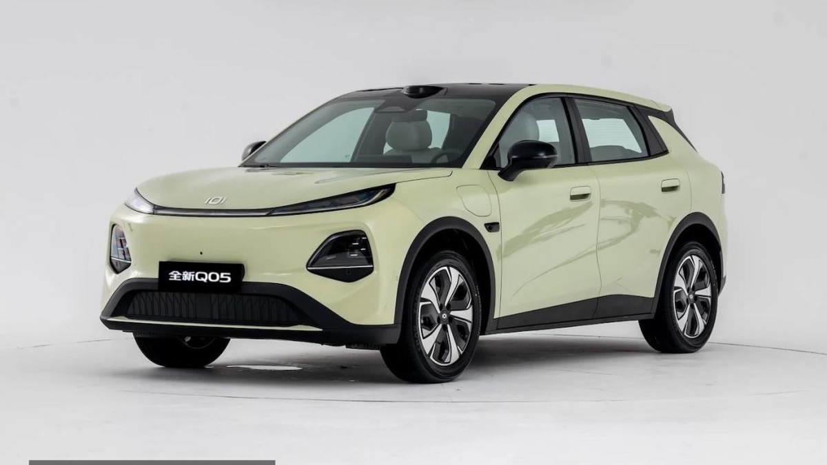 比亚迪元UP对阵长安启源全新Q05，要成熟均衡还是智能越级？