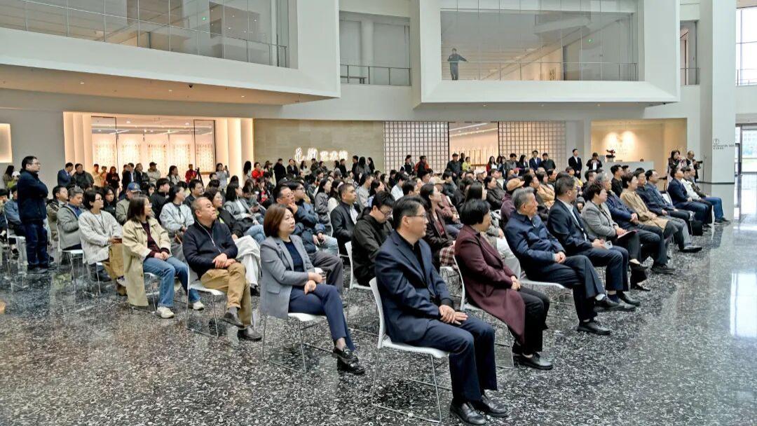 “隽才墨语——全国优秀青年书法家作品邀请展”在南通美术馆开幕