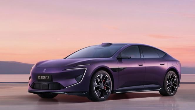 双车齐发破局高端市场 阿维塔12/06T重塑智能电动价值标杆