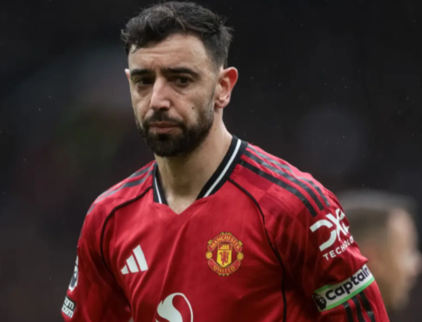 你是不是以为曼联又靠运气啃下这三分？错。这3-1是卡里克写给老特拉福德的战术情书