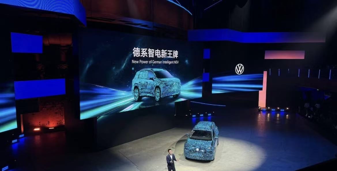 ID.AURA T6，以AURA守护，以T6赋能，定义德系智电新标杆。AURA寓