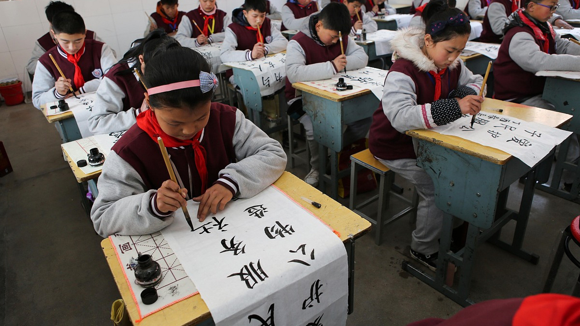 反思学生书法教育的代价，不能让老古董毁了青少年