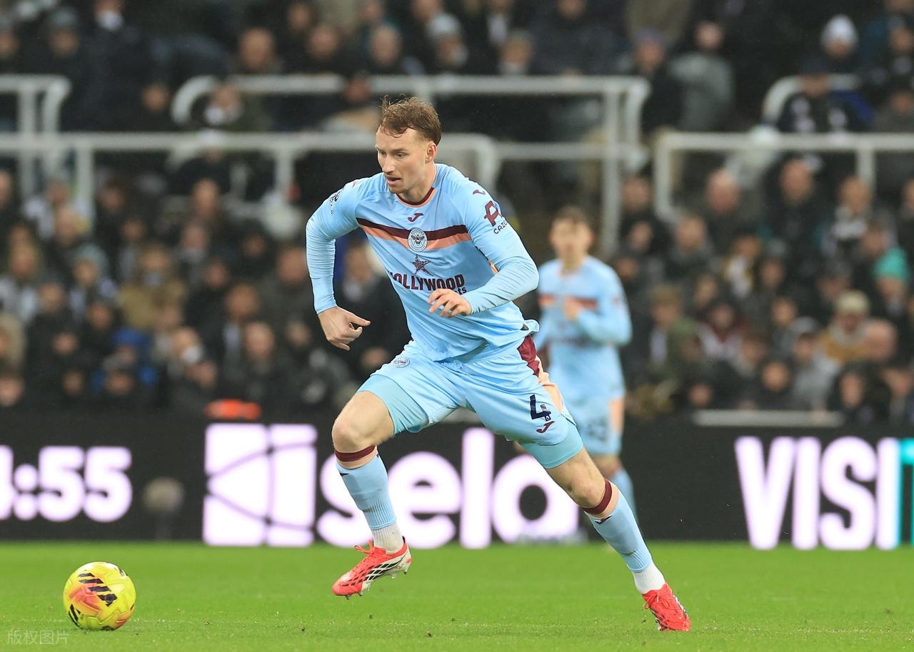 2-3，纽卡遭英超第7逆转，惨遭3连败，第85分钟遭绝杀