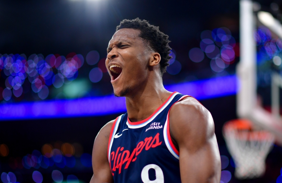 马瑟琳回归后堪称亚历山巨啊

回归后三场比赛共造成对手26次犯规罚了40球！即便