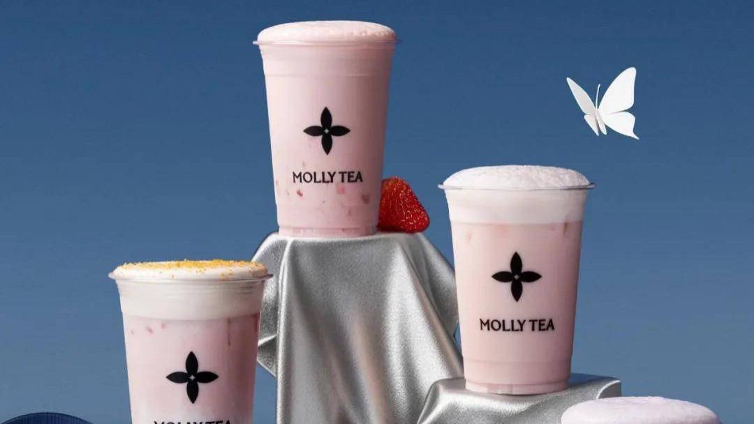 茉莉奶白用一杯「漂亮水」，造了一座春日艺术花园