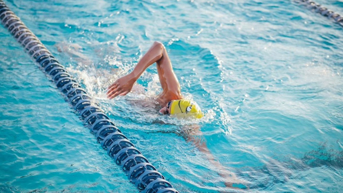 游泳可以戴耳机？推荐十款2026防水性能很好的骨传导耳机