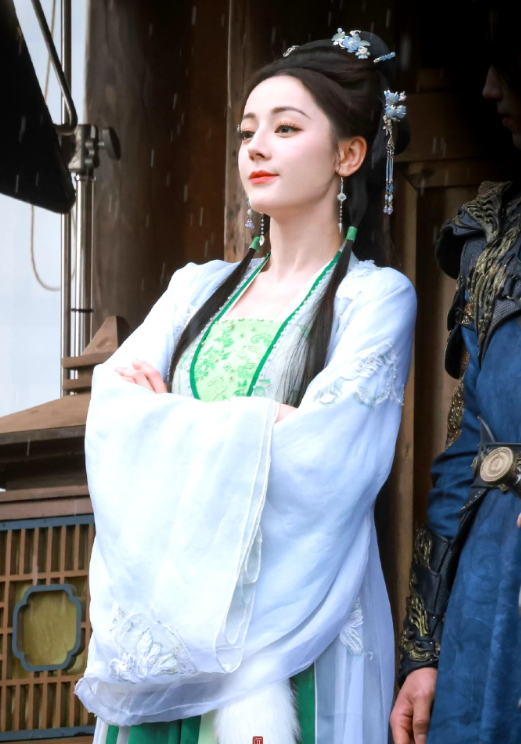 我贪恋的不是风景，而是风景中的你