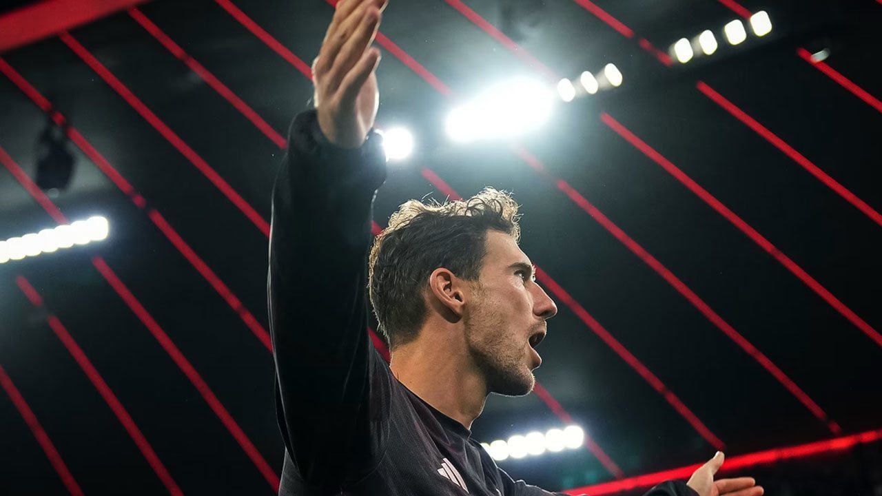 阿森纳在争夺拜仁中场莱昂·格雷茨卡的比赛中领先AC米兰