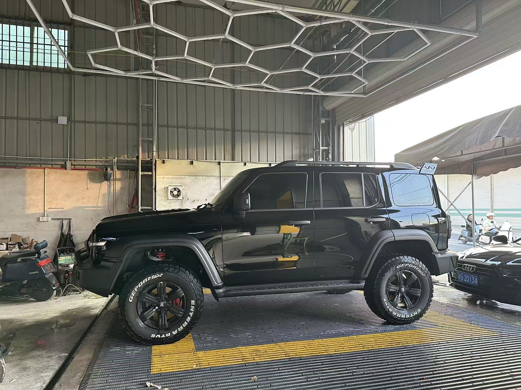 自从换了坦克，朋友从喊你自驾就会慢慢变成喊你越野，周末闲来无事就约了几个朋友想着