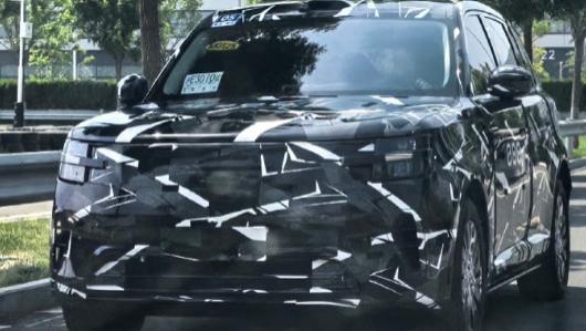 小米首款增程SUV“昆仑N3”伪装路试谍照曝光：前大灯组造型锐利