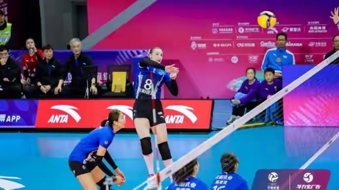 江苏女排将与上海女排争夺排超冠军

2025-2026赛季中国女排超级联赛半决赛