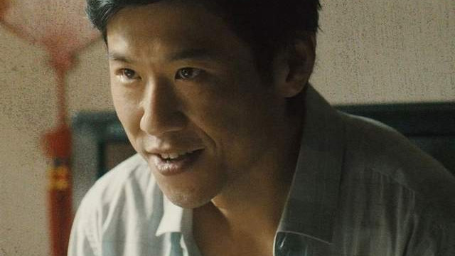 《除恶》47岁王骁暴瘦，同样是星二代，不拍戏就失踪，他已经走上了另一条上坡路