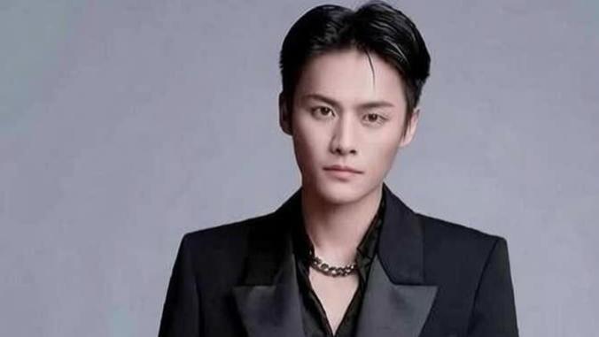 大杨哥复出，不带货改卖课？1980元的学费到底割了谁的韭菜？