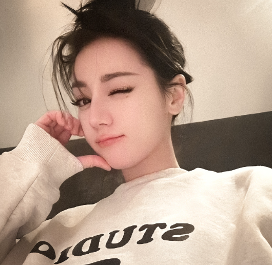 目标：活成热巴这样的人生赢家