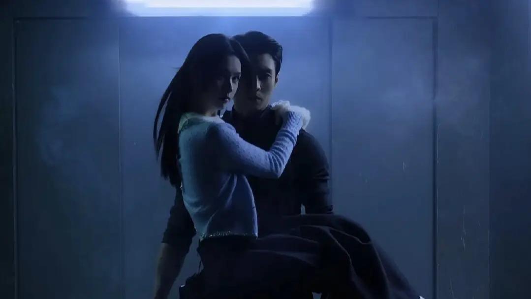 陈都灵陈靖可主演《今天也没变成玩偶呢》，无限流冒险题材引期待