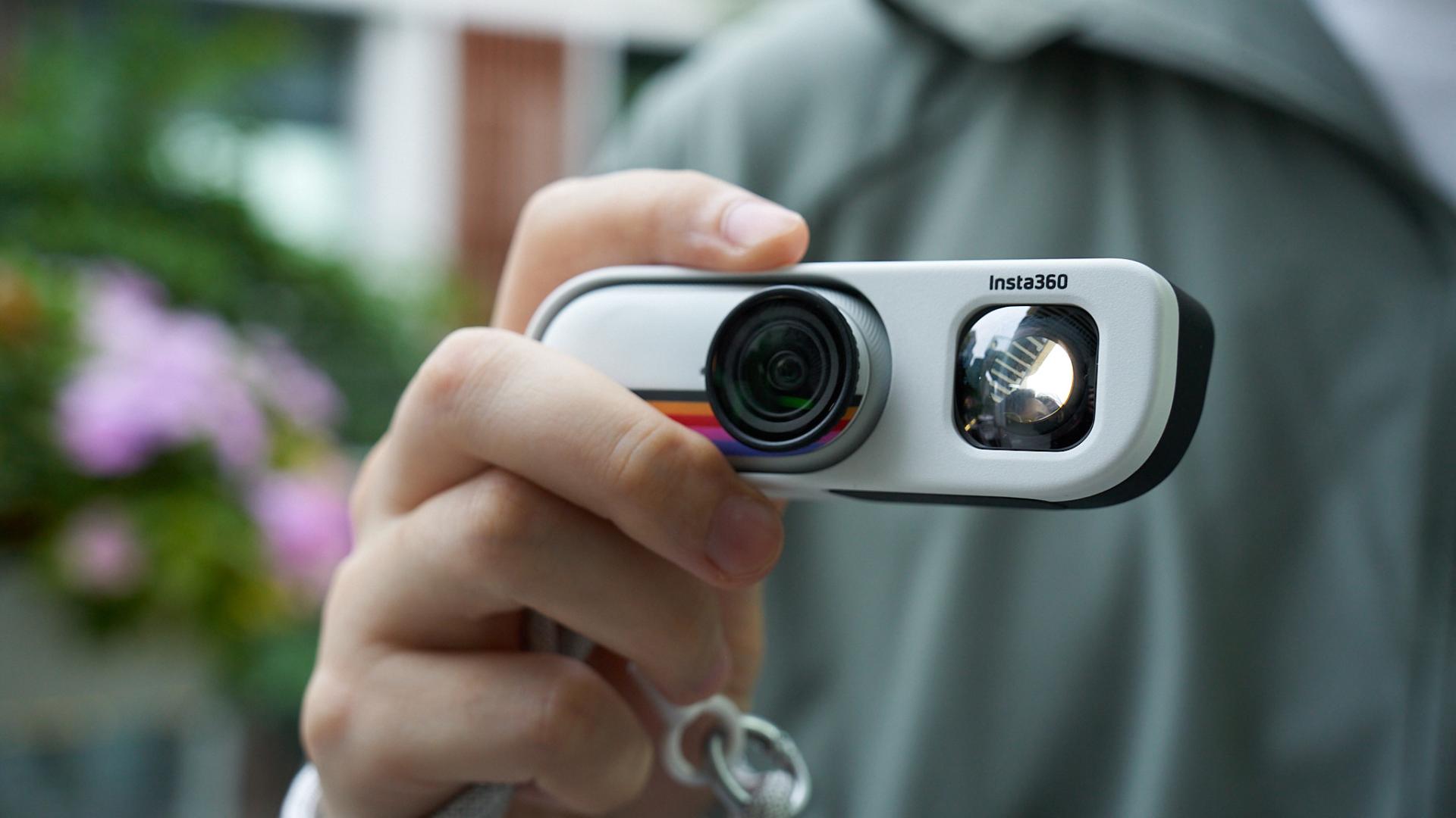 影石又整活了！Insta360 GO 3S复古版评测：运动相机也能脑洞大开？