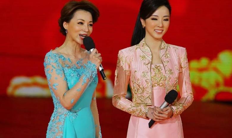 想想罗京、李咏、赵赫、还有美丽大方的方静等等……
 
李思思离开央视是对的！
 